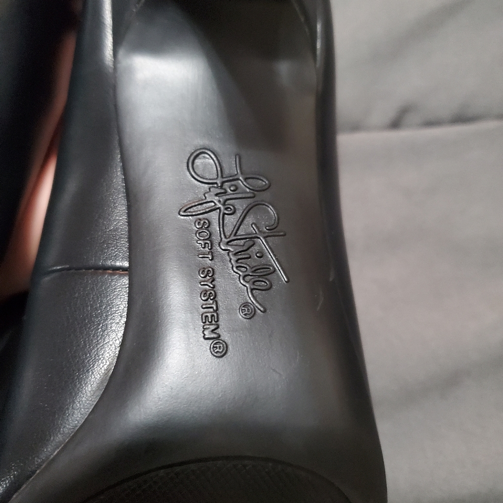 Black heels - Picture 4 of 5